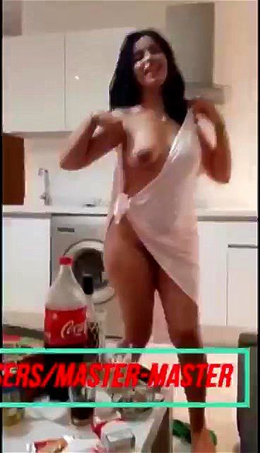 arab nude dance