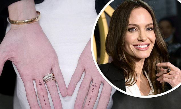 anthony depietro recommends angelina jolie fingered pic